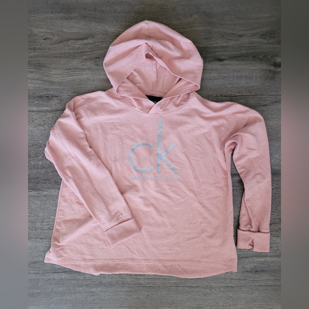 Size L Calvin Klein Hoodie!